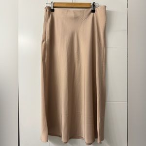 Nude Skirt size L